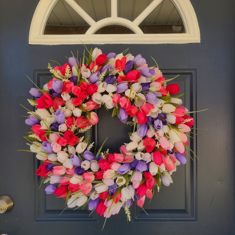 Tulip Wreath